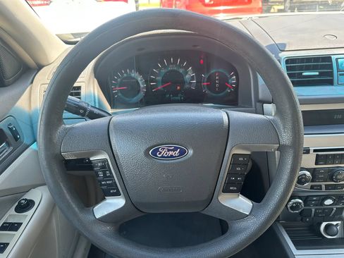 Used 2010 Ford Fusion SE FWD image 14