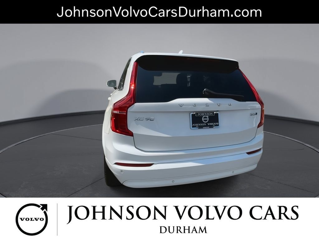 Used 2023 Volvo XC90 B5 Core w/ Climate Package AWD/4WD image 7