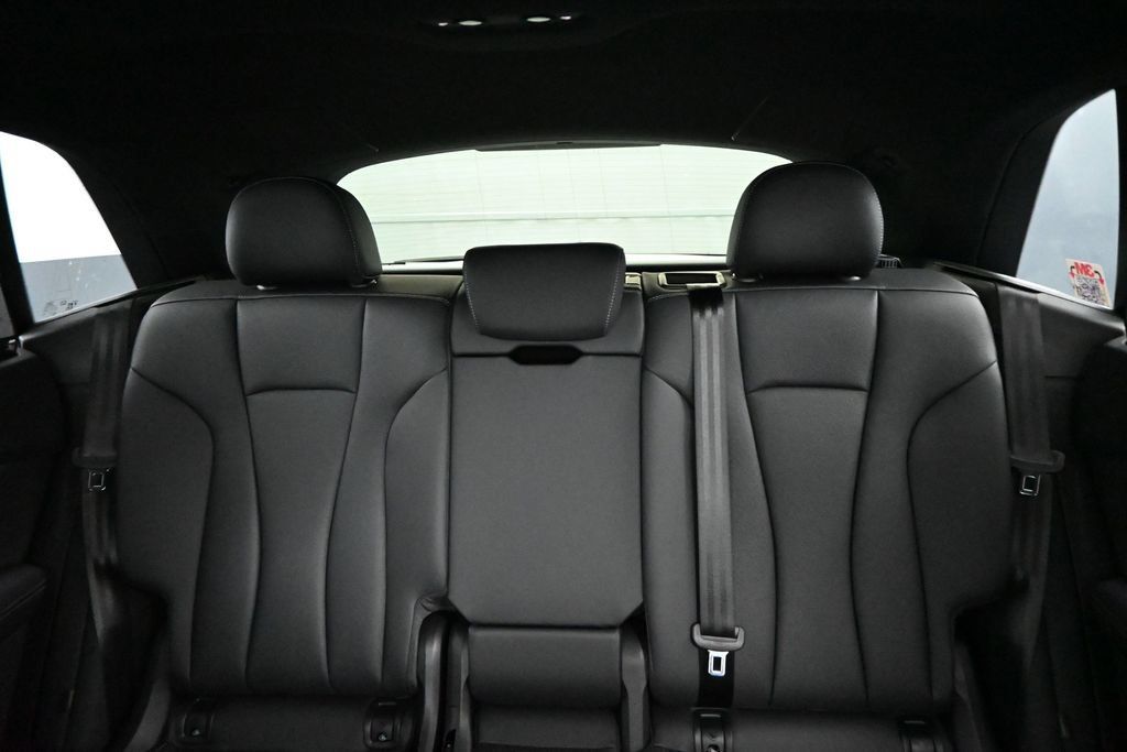 New 2027 Audi Q8 Premium Plus AWD/4WD image 18