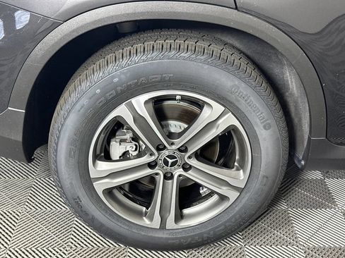 Certified 2022 Mercedes-Benz GLC 300 w/ Premium Package Lite image 19