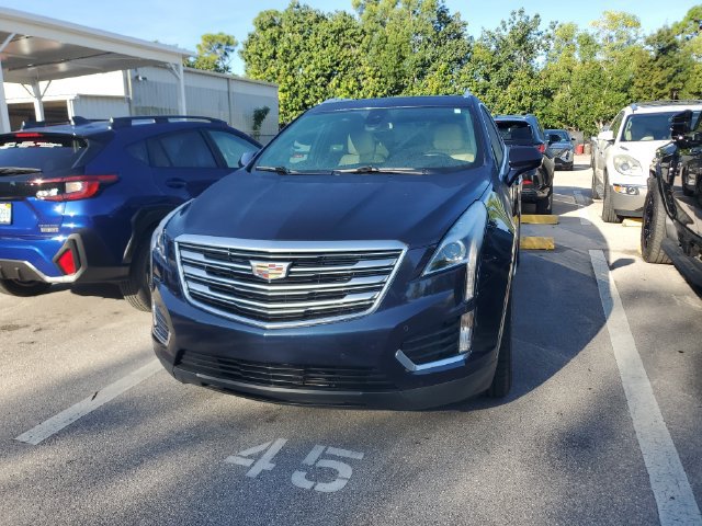 Certified 2017 Cadillac XT5 Luxury w/ Driver Awareness Package AWD/4WD image 2