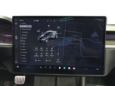 Used 2023 Tesla Model S Standard Range image 13