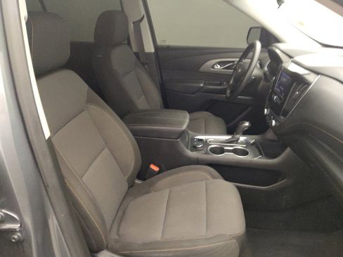 Used 2020 Chevrolet Traverse LS FWD image 21