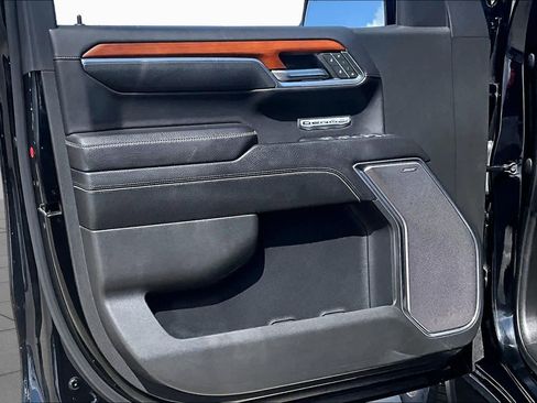 Used 2022 GMC Sierra 1500 Denali RWD image 22