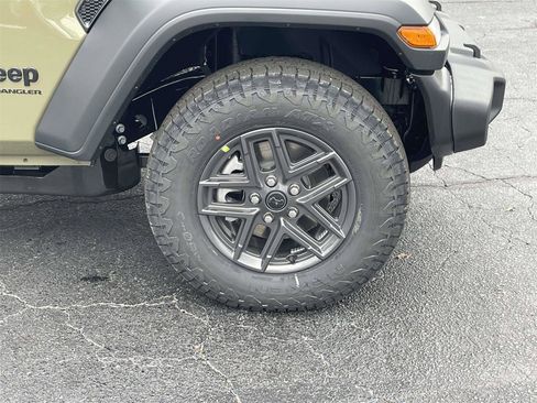 New 2026 Jeep Wrangler Sport S image 33
