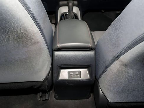 Used 2024 Toyota Corolla SE FWD image 18