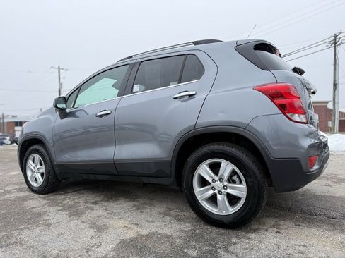 Used 2019 Chevrolet Trax LT w/ LT Convenience Package image 5
