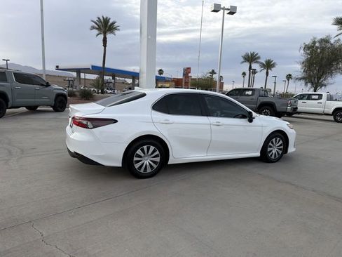 Certified 2022 Toyota Camry LE FWD image 4