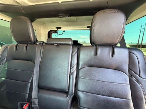 Used 2023 Jeep Wrangler Unlimited Sahara AWD/4WD image 9