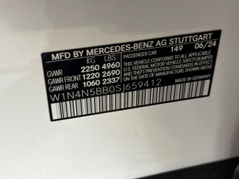 Certified 2025 Mercedes-Benz GLA 35 AMG 4MATIC image 35