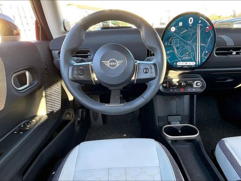 Certified 2025 MINI Cooper S image 6