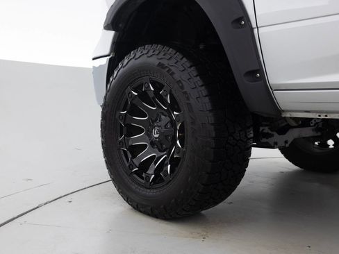 Used 2017 RAM 1500 Big Horn image 17