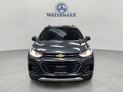 Used 2017 Chevrolet Trax LT w/ LT Convenience Package image 8