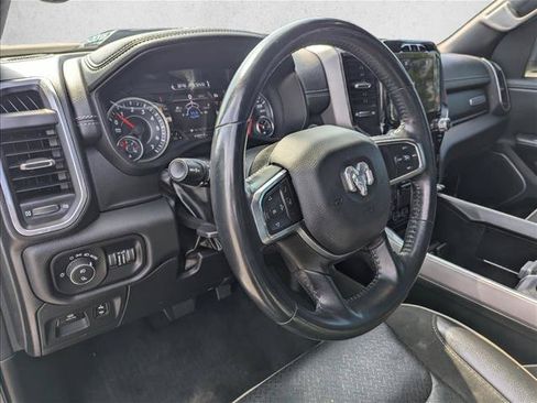 Used 2023 RAM 1500 Laramie AWD/4WD image 12