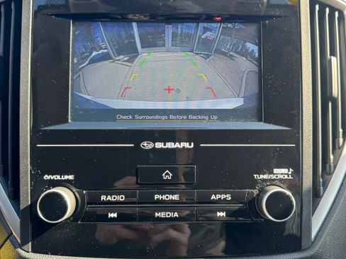 Used 2023 Subaru Crosstrek 2.0i image 21