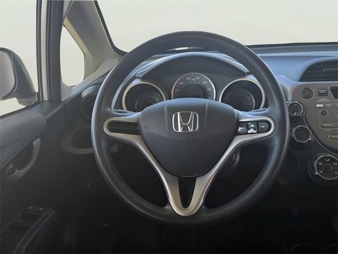 Used 2013 Honda Fit Base image 21