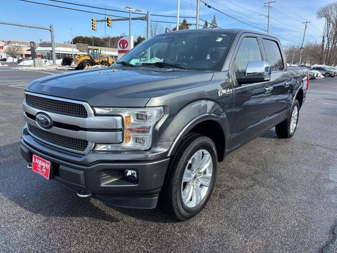 Used 2019 Ford F150 Platinum w/ Equipment Group 701A Luxury image 7