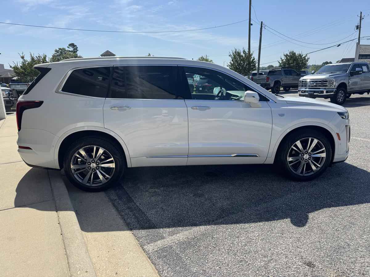 Used 2020 Cadillac XT6 Premium Luxury FWD image 5