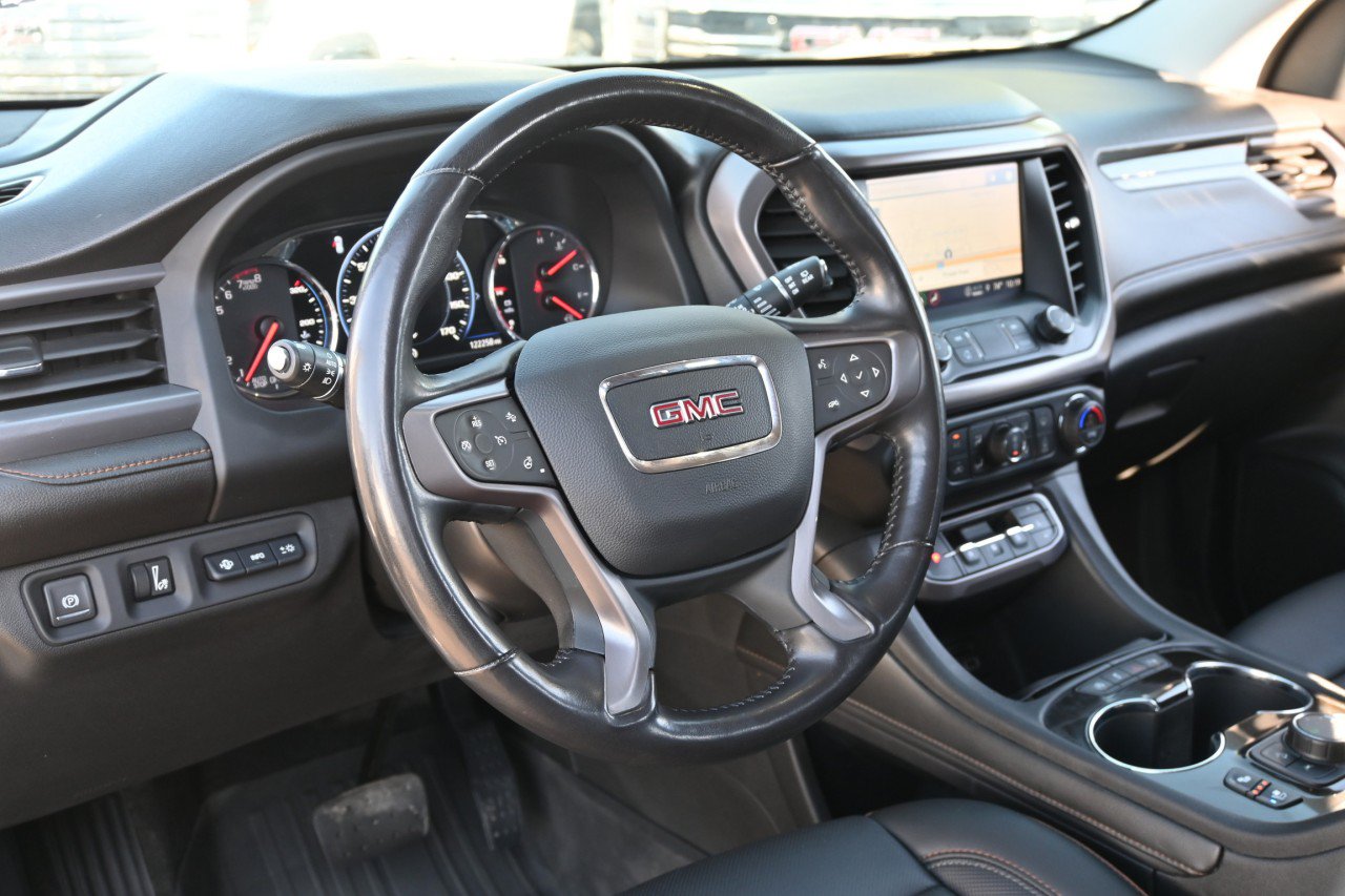 Used 2021 GMC Acadia AT4 w/ Technology Package AWD/4WD image 17