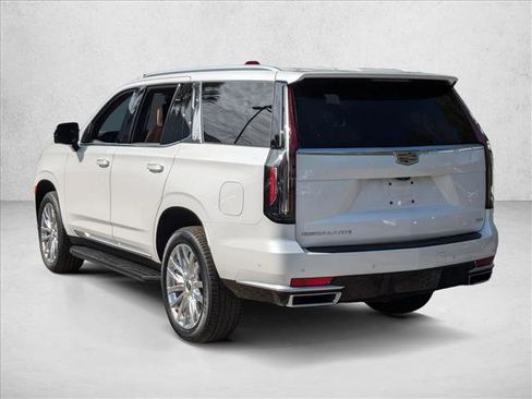 Used 2023 Cadillac Escalade Premium Luxury image 7