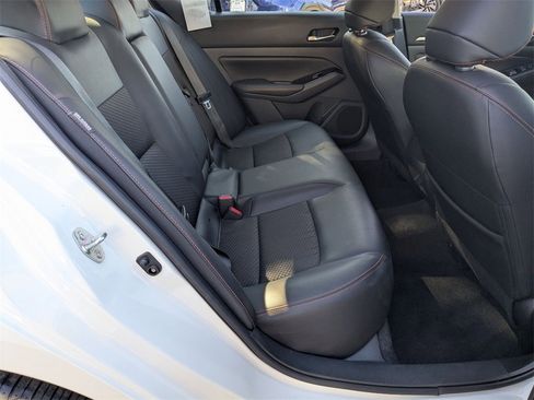 Used 2025 Nissan Altima 2.5 SR image 28