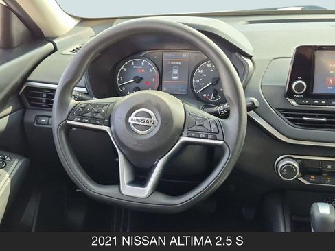 Used 2021 Nissan Altima 2.5 S FWD image 12