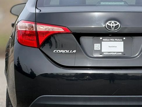 Used 2018 Toyota Corolla L image 13