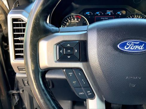 Used 2020 Ford F150 Platinum w/ Equipment Group 701A Luxury AWD/4WD image 46