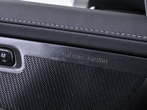 New 2026 Volvo XC90 B6 Plus w/ Protection Package Premier image 7