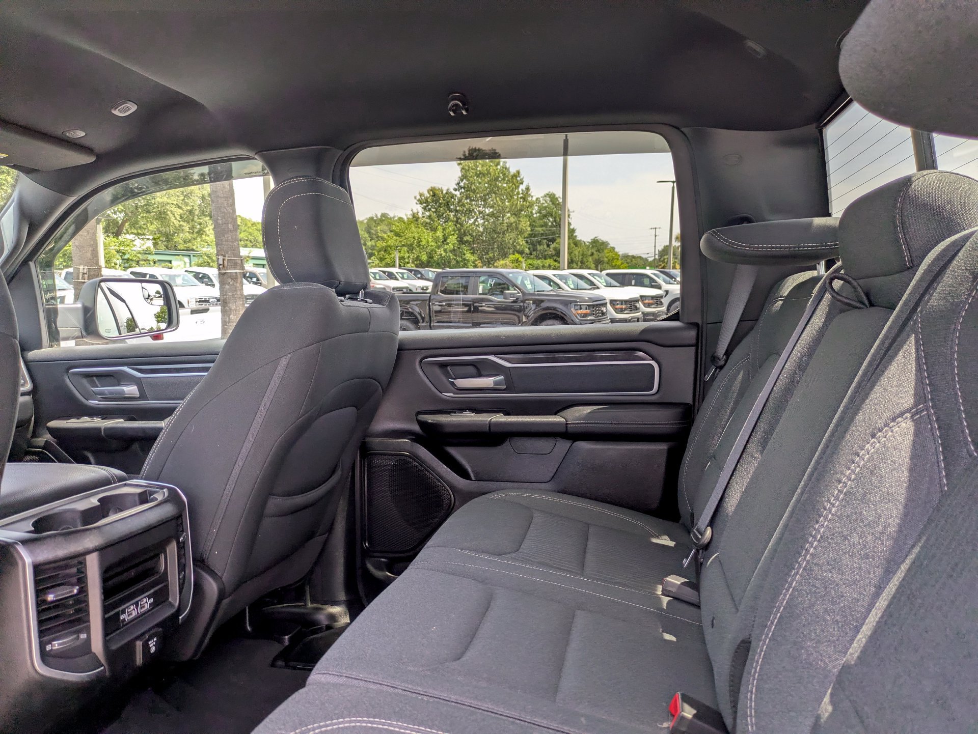 Used 2021 RAM 1500 Big Horn AWD/4WD image 18