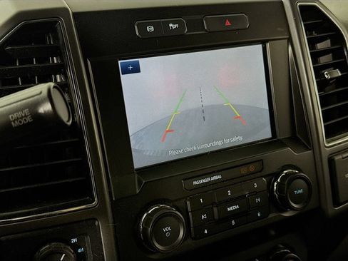 Used 2022 Ford F250 XLT AWD/4WD image 13
