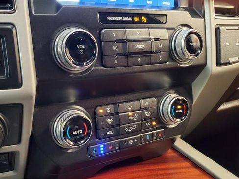Used 2019 Ford F150 King Ranch AWD/4WD image 26