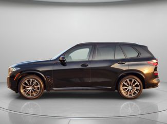 Used 2024 BMW X5 sDrive40i w/ M Sport Package RWD video 2