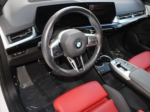 Used 2023 BMW X1 xDrive28i w/ Premium Package image 4