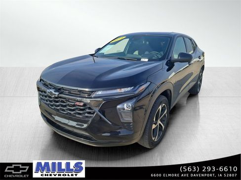 Certified 2024 Chevrolet Trax RS image 1