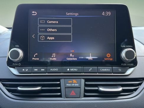 Certified 2025 Nissan Altima 2.5 S FWD image 24