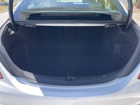 Used 2018 Mercedes-Benz C 300 Sedan image 29