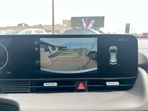 New 2025 Hyundai Ioniq 5 SE image 43