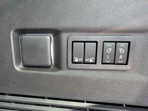 Used 2026 Chevrolet Tahoe RST w/ Comfort Package RWD image 30