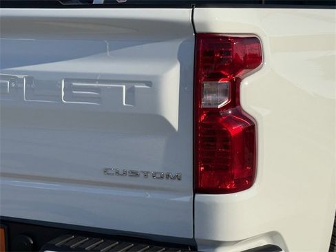 New 2026 Chevrolet Silverado 1500 Custom image 7