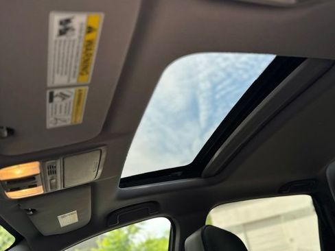 Used 2018 Honda CR-V EX-L image 25