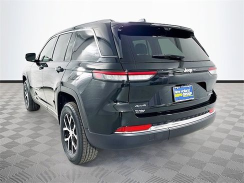 New 2025 Jeep Grand Cherokee Limited w/ Luxury Tech Group II image 21