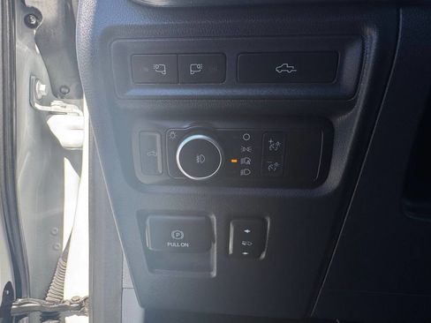 Used 2022 Ford F150 Lariat image 18