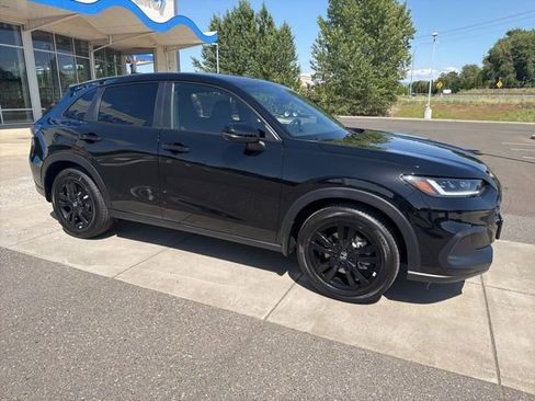 New 2027 Honda HR-V Sport image 2