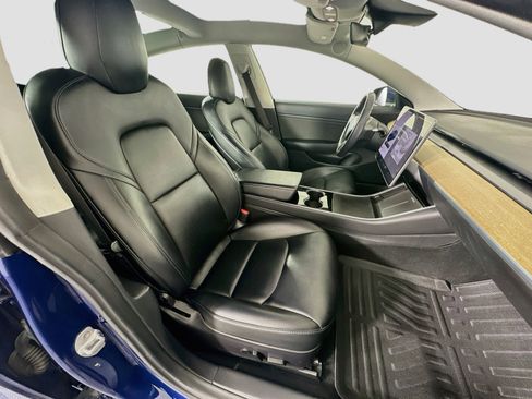 Used 2019 Tesla Model 3 Standard Range Plus RWD image 31