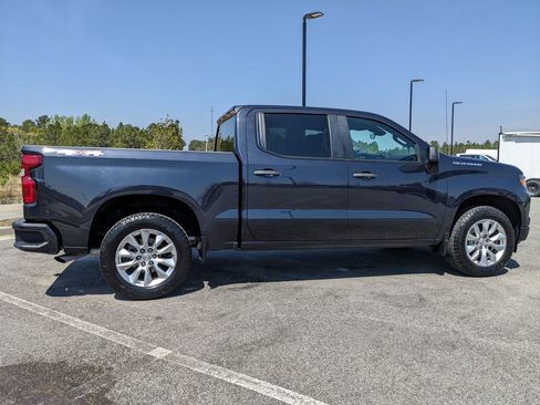 Used 2023 Chevrolet Silverado 1500 Custom image 23