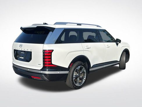 Used 2026 Hyundai Palisade Limited AWD/4WD image 7
