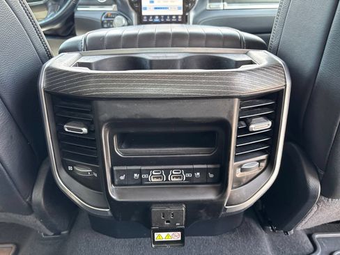 Used 2022 RAM 1500 Limited AWD/4WD image 24