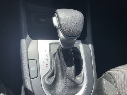 Used 2023 Kia Forte LXS w/ LXS Technology Package FWD image 15