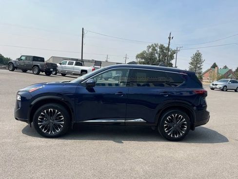 Used 2026 Nissan Rogue Platinum w/ Platinum Premium Package AWD/4WD image 8